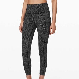 Lululemon Fast & Free 25” leggings Free Spirit Ice Grey Black FSIG 4